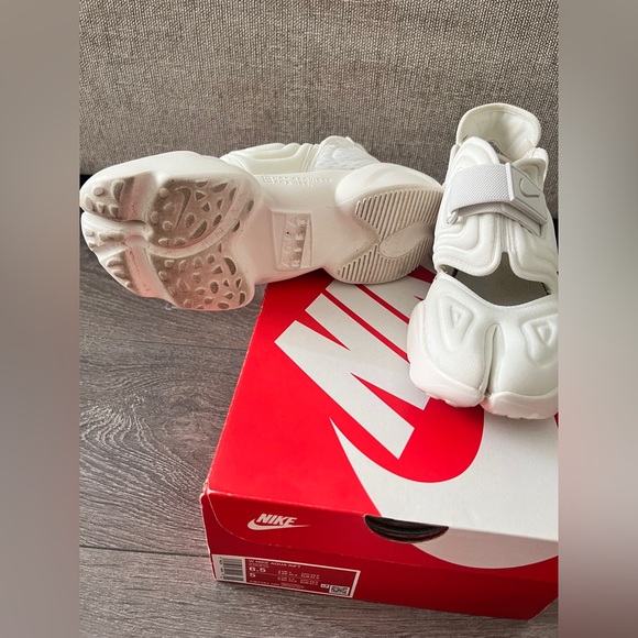 W Nike Aqua Rift - Picture 5 of 5